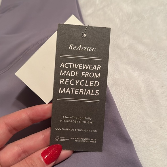 Women’s Threads 4 Thought Cross Waist leggings, size Medium - Picture 7 of 8